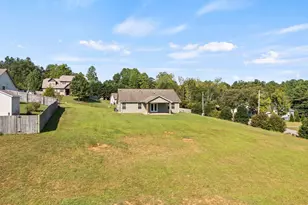 1 Hawkcrest Ct, Travelers Rest, SC 29690 - Photo 33