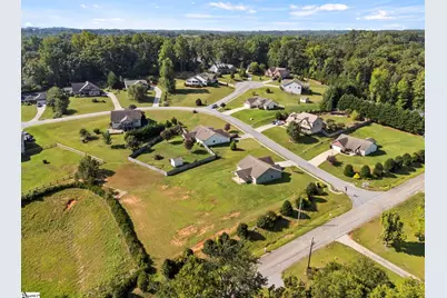 1 Hawkcrest Court, Travelers Rest, SC 29690 - Photo 5