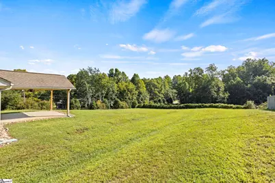 1 Hawkcrest Court, Travelers Rest, SC 29690 - Photo 3