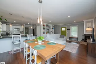 10 Meadowview Dr, Taylors, SC 29687 - Photo 17
