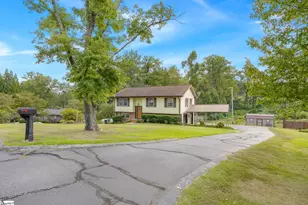 110 Earl St, Pickens, SC 29671 - Photo 5