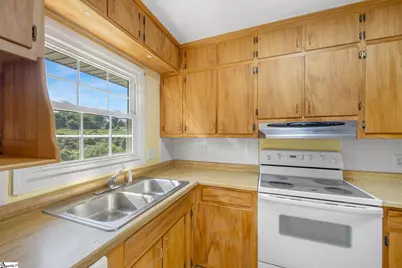110 Earl Street, Pickens, SC 29671 - Photo 15