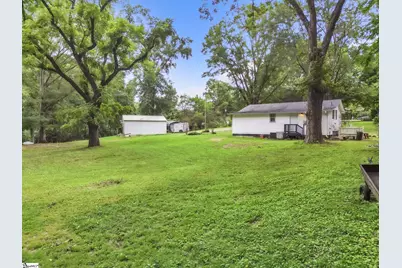 2127 Hellams Road, Gray Court, SC 29345 - Photo 23