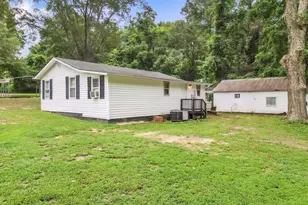 2127 Hellams Rd, Gray Court, SC 29345 - Photo 19