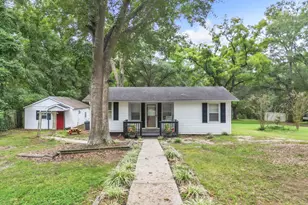2127 Hellams Rd, Gray Court, SC 29345 - Photo 1