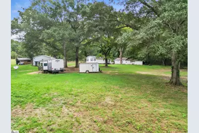 2127 Hellams Road, Gray Court, SC 29345 - Photo 25