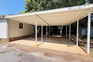 103 David St, Laurens, SC 29360 - Photo 27