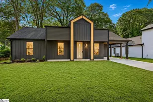 591 Bee St, Spartanburg, SC 29301 - Photo 1