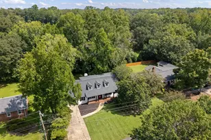201 Rosemary Ln, Greenville, SC 29615 - Photo 3