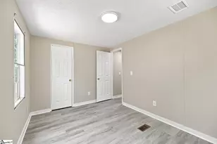 213 Old River Rd, Pelzer, SC 29669 - Photo 17