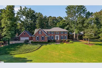 131 Woodridge Drive, Spartanburg, SC 29301 - Photo 1