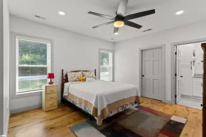 501 W Curtis Street, Simpsonville, SC 29681 - Photo 19