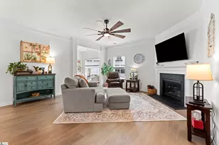 649 Columbus Cir, Simpsonville, SC 29680 - Photo 5