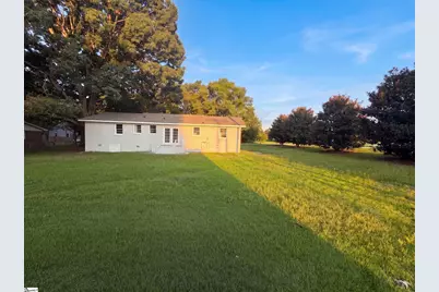 28 11th Street, Greer, SC 29651 - Photo 5