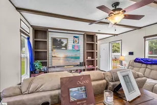 220 Wedge Way, Duncan, SC 29334 - Photo 5
