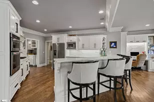 103 Norman Pl, Greenville, SC 29615 - Photo 7