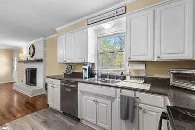 6301 N Pinnacle Drive, Spartanburg, SC 29303 - Photo 17