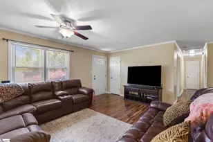 6301 N Pinnacle Dr, Spartanburg, SC 29303 - Photo 19