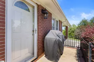 6301 N Pinnacle Dr, Spartanburg, SC 29303 - Photo 7