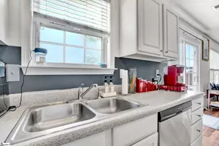 8 Seaside Ln, Greer, SC 29650 - Photo 17