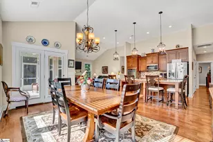 119 Summer Oak Ln, Simpsonville, SC 29680 - Photo 3