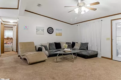 181 White Road, Wellford, SC 29385 - Photo 11