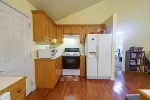 646 Gum Springs Rd, Taylors, SC 29688 - Photo 25