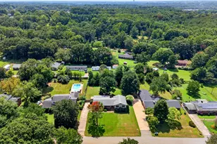 617 Sharondale Ct, Spartanburg, SC 29303 - Photo 33
