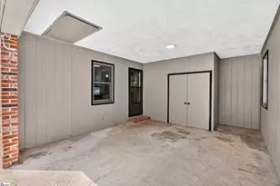 617 Sharondale Ct, Spartanburg, SC 29303 - Photo 27