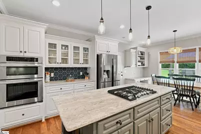 723 Carriage Hill Road, Simpsonville, SC 29681 - Photo 17