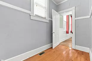 339 W Main St, Easley, SC 29640 - Photo 19