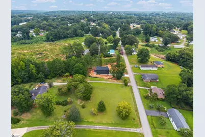 1010 Highland Road, Easley, SC 29640 - Photo 3