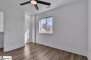 322 E Bearden St, Greer, SC 29651 - Photo 13