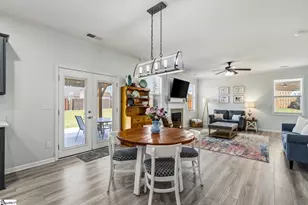 24 Duxbury Ln, Easley, SC 29642 - Photo 11
