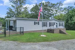 4056 Ridge Rd, Greer, SC 29651 - Photo 3