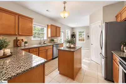 111 Roberts Hill Drive, Taylors, SC 29687 - Photo 3