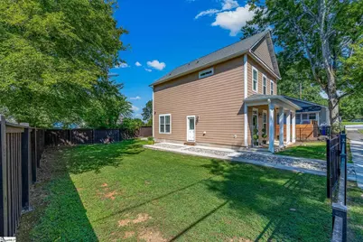 305 Pine Street, Greenville, SC 29601 - Photo 3