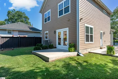 305 Pine Street, Greenville, SC 29601 - Photo 5