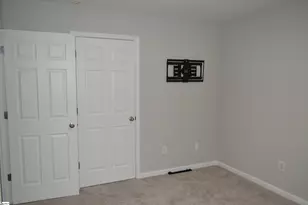 223 Stockbridge Dr, Spartanburg, SC 29301 - Photo 11