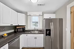 121 Bleckley Ave, Greenville, SC 29607 - Photo 3