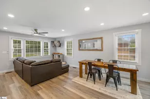 17 Cardinal Dr, Taylors, SC 29687 - Photo 13