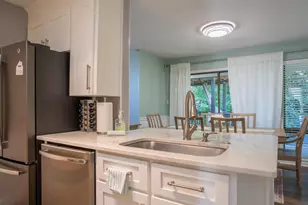 111 Oakdale Dr, Greenwood, SC 29649 - Photo 13