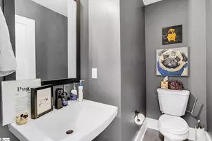 121 W Stone Ave, Greenville, SC 29609 - Photo 15