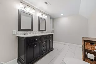 101 Bud St, Greenville, SC 29617 - Photo 27