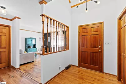 102 Chestnut Hill, Laurens, SC 29360 - Photo 3