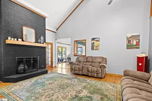 102 Chestnut Hill, Laurens, SC 29360 - Photo 11