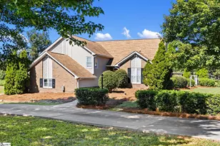 102 Chestnut Hill, Laurens, SC 29360 - Photo 1