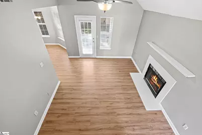 100 Mosspoint Drive, Greenville, SC 29617 - Photo 9