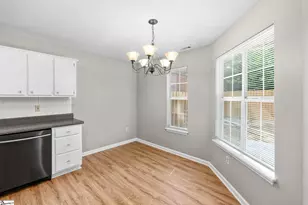 100 Mosspoint Dr, Greenville, SC 29617 - Photo 15