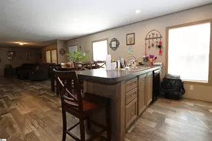 214 Sulpher Springs Rd, Pauline, SC 29374 - Photo 13